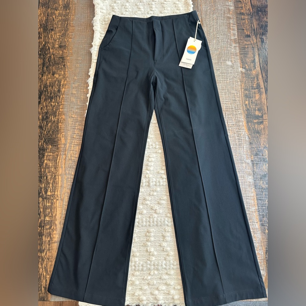 NWT Women’s Vuori Meta Wideleg Pant Size Small Black